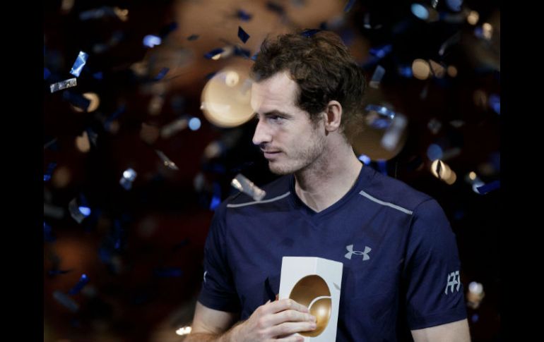 Ganador de 15 partidos consecutivos y 70 victorias este año, Murray suma este nuevo triunfo ante Tsonga. EFE / L. Niesner