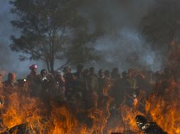 Las imágenes muestran rastros de incendios que coinciden con las denuncias de organizaciones locales. AP / ARCHIVO