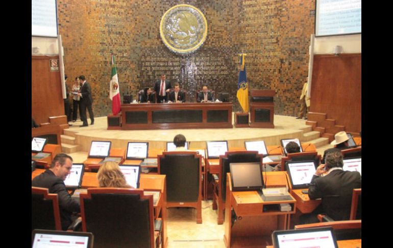 Será obligatorio que todos los funcionarios públicos publiquen su declaración patrimonial, fiscal y de intereses, conocida como 3 de 3 FACEBOOK / Congreso de Jalisco