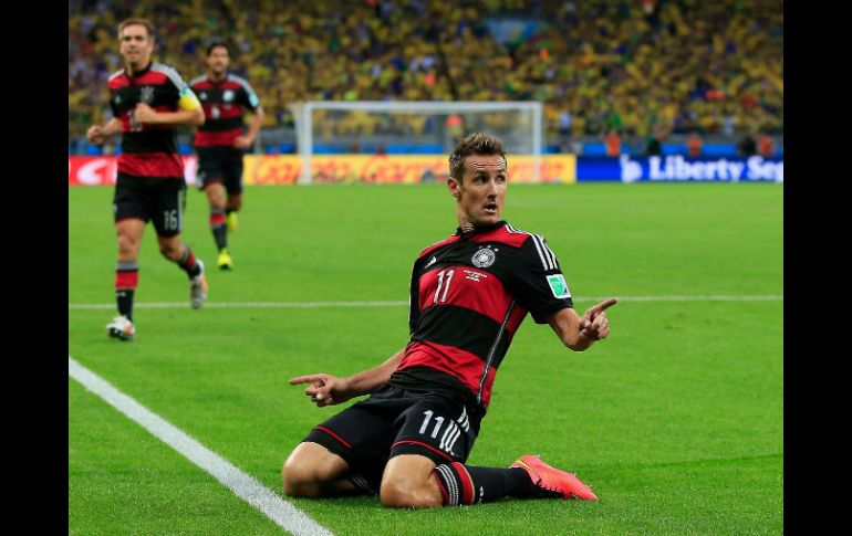 Klose celebra un gol en el partido semifinal contra Brasil en la Copa Mundial 2014. AFP / A. Dennis