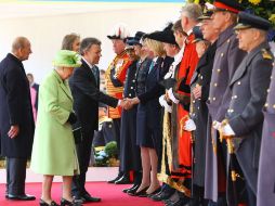 La soberana británica y el príncipe consorte dan la bienvenida formal a Inglaterra al colombiano en el Pabellón Real. AFP / G. Fuller