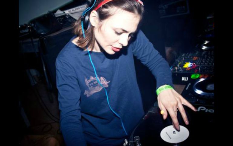 La dj llega el próximo  jueves 3 de noviembre a la ciudad. FACEBOOK / Nina Kraviz