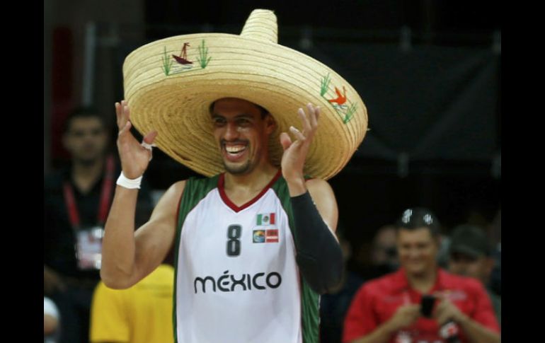 El basquetbolista mexicano buscará la cuarta victoria una vez que le haga los honores a al Galatasaray AP / ARCHIVO