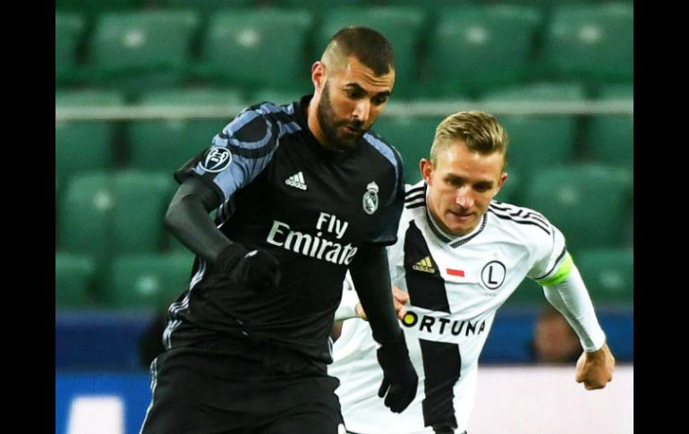 El ''Gato'' (I) buscará seguir escalando en la tabla de goleadores cuando Real Madrid reciba al Sporting de Lisboa. EFE / B. Zborowski