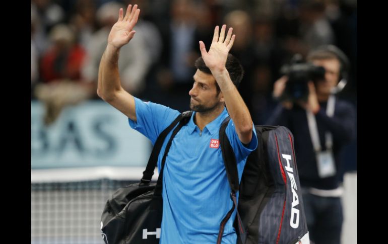 La derrota de Djokovic, el dominador del tenis mundial en los dos últimos años, dejó al torneo de París-Bercy sin su rey. AP / M. Euler