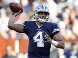 Dak Prescott ha hecho que los Vaqueros no resientan la ausencia de Tony Romo. AFP / G. Shamus