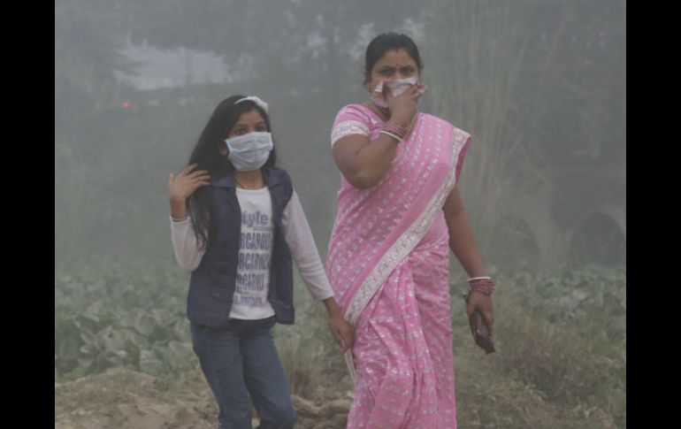 Se tomaron medidas de precaución ante la creciente contaminación del aire. EFE / H.Tyagi