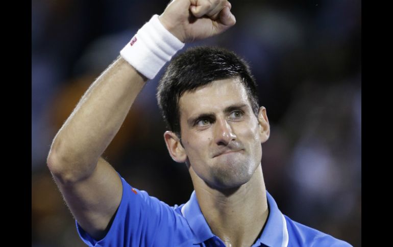 Novak Djokovic llegará al torneo final en busca de defender su título y por el número uno individual del año. AP / ARCHIVO