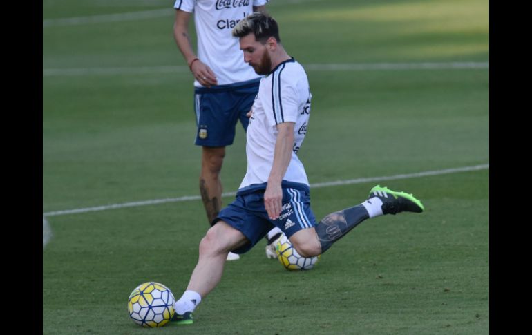 Su último partido con Argentina fue en el debut de Bauza, el 1 de septiembre, donde la Selección ganó con una anotación suya. AFP / D. Magno