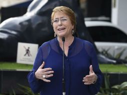 La propuesta de Michelle Bachelet incluía bonos aumentados a los trabajadores con salarios menores. NTX / ARCHIVO