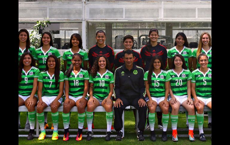 Las 21 integrantes del equipo mexicano tendrán este sábado el reconocimiento de cancha previo a su primer enfrentamiento. TWITTER / @miseleccionmx