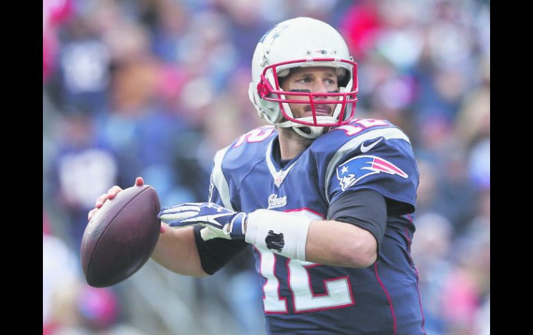 El enfrentamiento clave ante Seattle será el del ataque aéreo de los Patriots, encabezado por Brady (foto) y Rob Gronkowski. AP /