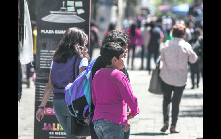 Autoridades hacen hincapié en mejorar los hábitos alimenticios para tener una vida más sana. EL INFORMADOR / R. Tamayo