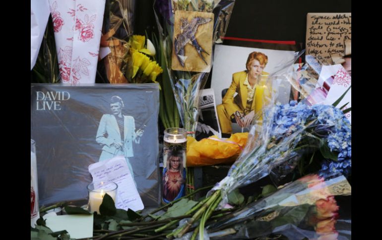 Bowie murió de un cáncer el 10 de enero de 2016, dos días después de cumplir 69 años. AP / ARCHIVO