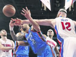 De los titulares del Thunder frente a los Pistons, sólo Russell Westbrook logró una cifra de dos digitos en puntos anotados. AP / C. Osorio