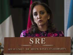 La secretaria de Relaciones Exteriores destacó que la comunidad necesita seguridad y sentir cerca al gobierno de la República. SUN / Y. Xolalpa