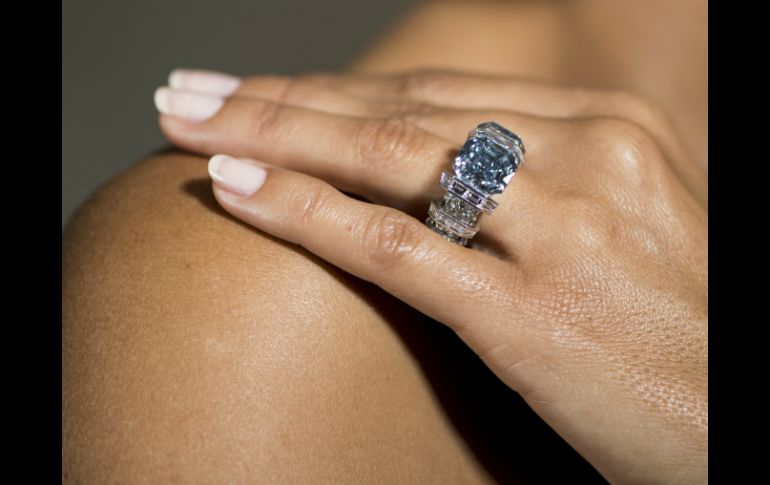 El precio de este diamante montado en un anillo Cartier se estimaba entre 15 y 25 millones de dólares. AP / J. Bott