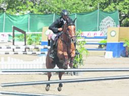 Martín Jiménez. A lomos de 'Country Girl', fue uno de los grandes triunfadores ayer en el Guadalajara Country Club. EL INFORMADOR / M. Vargas