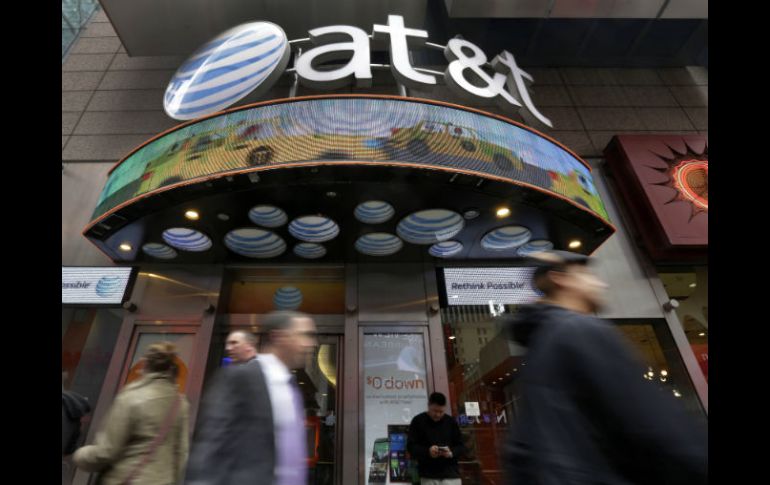 Destacan las transacciones de la compra de Unefon y Iusacell por AT&T en 2015 por dos mil 37 MDD. AP / ARCHIVO