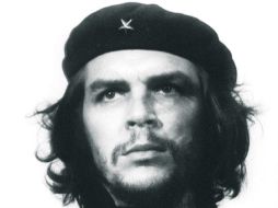 'Gerrillero Heróico' (Alberto Korda, 1960) es la fotografía más emblemática del 'Che' Guevara. ESPECIAL /