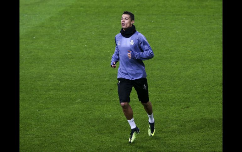 Cristiano Ronaldo durante un entrenamiento en Lisboa antes de su partido ante el Sporting. EFE / A. Cotrim