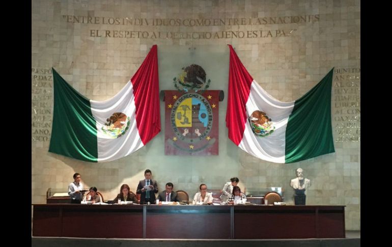 Este martes, la 63 Legislatura de Oaxaca da inicio a la glosa del sexto informe de Cué Monteagudo. TWITTER / @CongresoOax63