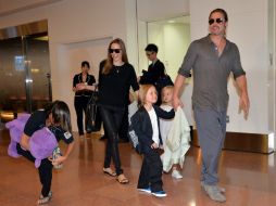 Brad Pitt tiene derecho a ver a sus hijos pero bajo supervisión de un terapeuta. AFP / ARCHIVO