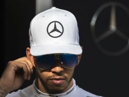 Hamilton necesita ganar la carrera el domingo y que Rosberg quede fuera del podio para conseguir su cuarto título de F1. EFE / S. Suki