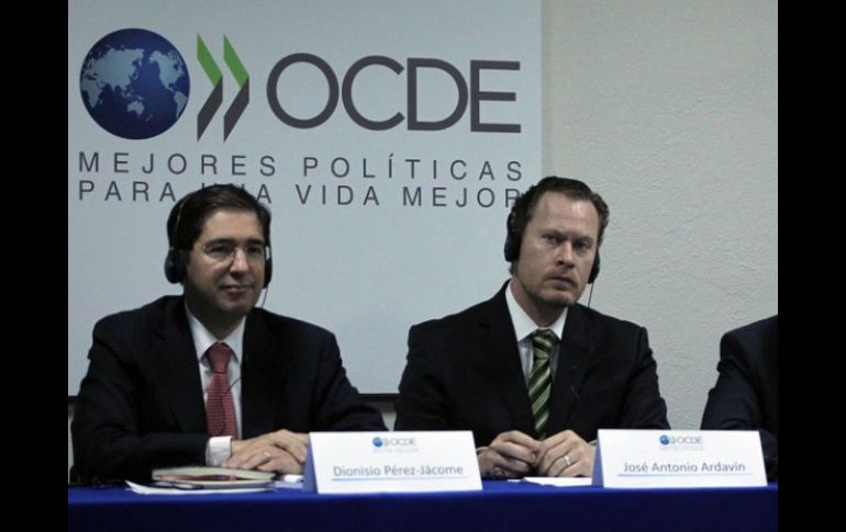 Hace un año estimaba la OCDE que en 2016 México crecería 3.1% y un 3% para 2017. NTX / ARCHIVO