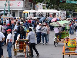 En el sitio de la protesta atravesaron un camión de pasaje de transporte público y sus propios automóviles. SUN / O. León