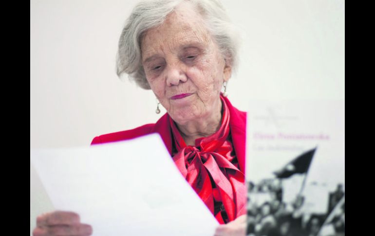 Elena Poniatowska. La escritora en entrevista recordó cuando ella entrevistó a Juan Gabriel, recientemente fallecido. EL INFORMADOR / P. Franco