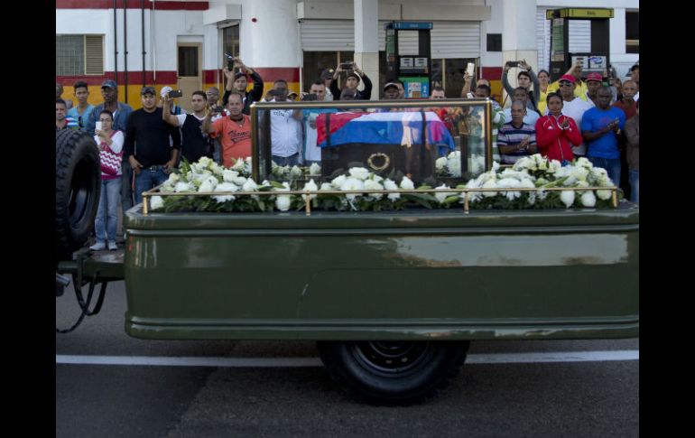 Las cenizas de Fidel Castro recorren las calles de La Habana. AP / N. Pisarenko