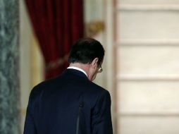 Hollande asegura que, por encima de su ambición, sitúa el interés del país. AP / ARCHIVO