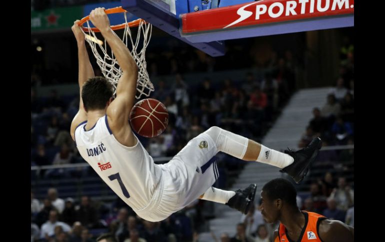 Doncic D, del Real Madrid, se lució contra el Fuenlabrada. EFE / C. Moya