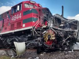 El incidente se registra en el kilómetro 22 de la carretera Santa Rosa-La Barca. ESPECIAL /