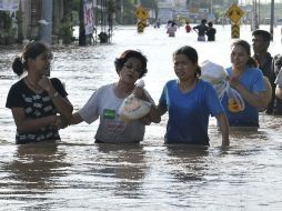 Según los datos oficiales, las inundaciones han afectado a más de 366 mil personas o más de 157 mil familias. EFE / ARCHIVO