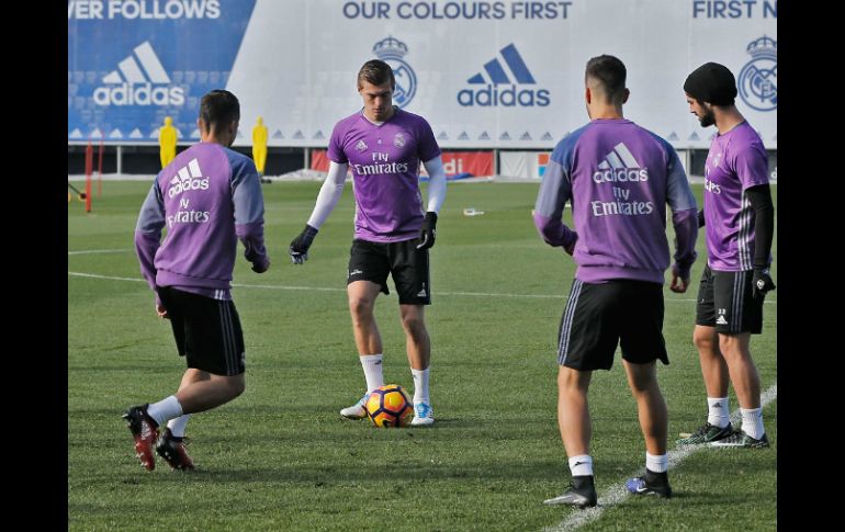 Real Madrid, clasificado para los octavos de final, precisa la victoria para cerrar la fase como líder de grupo. TWITTER / @realmadrid