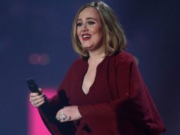 Adele también fue nominada para mejor álbum, disco y canción del año. AFP / ARCHIVO