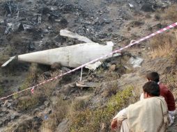 Pakistan International Airlines, propietaria de la nave siniestrada, ha sido acusada en el pasado de fallas de seguridad. EFE / S. Dogar