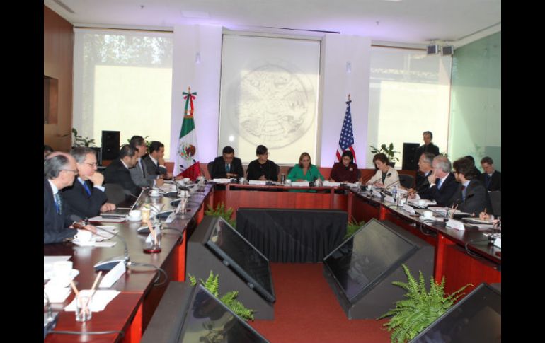 La reunión fue encabezada por Claudia Ruiz Massieu, José Antonio Meade, Ildefonso Guajardo, entre otros. NTX / ESPECIAL