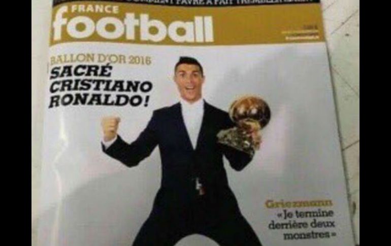 Varios compañeros de Cristiano Ronaldo han declarado que el títuro es bien merecido por el portugués. ESPECIAL /