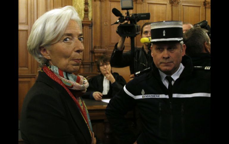 Lagarde inició este lunes aquí un juicio por presunta negligencia contra la máxima responsable del FMI. AP / T. Camus