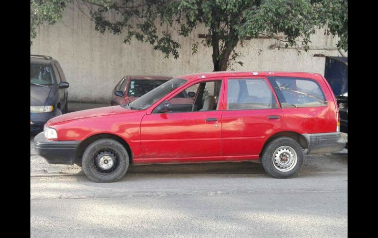 Los detenidos, la semana pasada habían secuestrado a un taxista, fueron detenidos por circular en un auto robado. FACEBOOK / PoliciaGdl