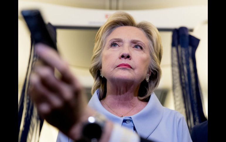 La ex candidata presidencial Hillary Clinton atribuye su derrota en las elecciones al supuesto 'hackeo' operado por Rusia. AP / ARCHIVO