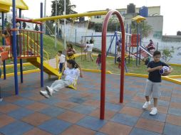 Es recomendable buscar alguna actividad física y mental para los niños, pues así canalizan su energía y se evitan accidentes. NTX / ARCHIVO