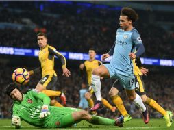 Manchester City suma 36 puntos, dos más que el Arsenal. AFP / P. Ellis