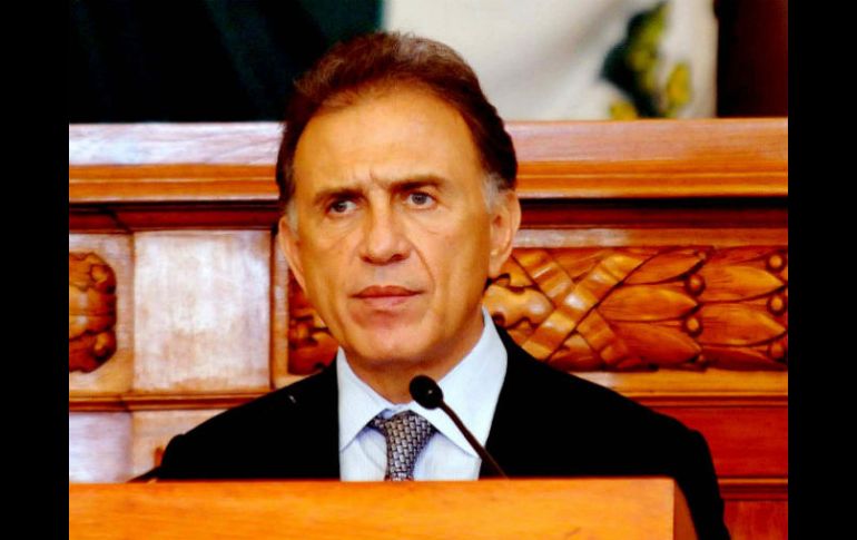 Yunes Linares dijo que este martes pagará mil 23 millones de pesos a jubilados y pensionados. SUN / M. Carmona