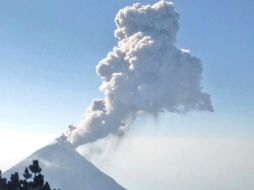 Durante los últimos cuatro meses la actividad del Volcán El Colima ha aumentado. TWITTER / @PCJalisco