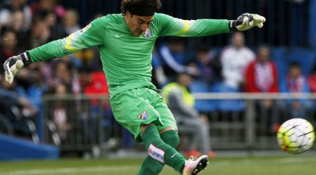 El equipo de Granada tiene entre sus filas al portero mexicano Guillermo Ochoa. MEXSPORT / ARCHIVO