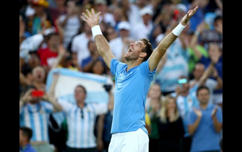 ''Delpo'' corona una campaña brillante que comenzó en el puesto 1041 de la clasificación mundial, y que terminó en el lugar 38. TWITTER / @delpotrojuan